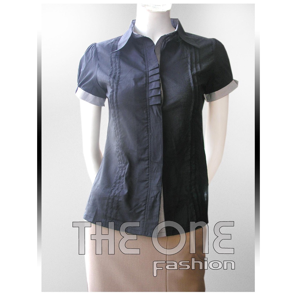 Áo sơ mi thô đen tay cộc cổ đức xếp nẹp li dọc The One Fashion ADX1833DE