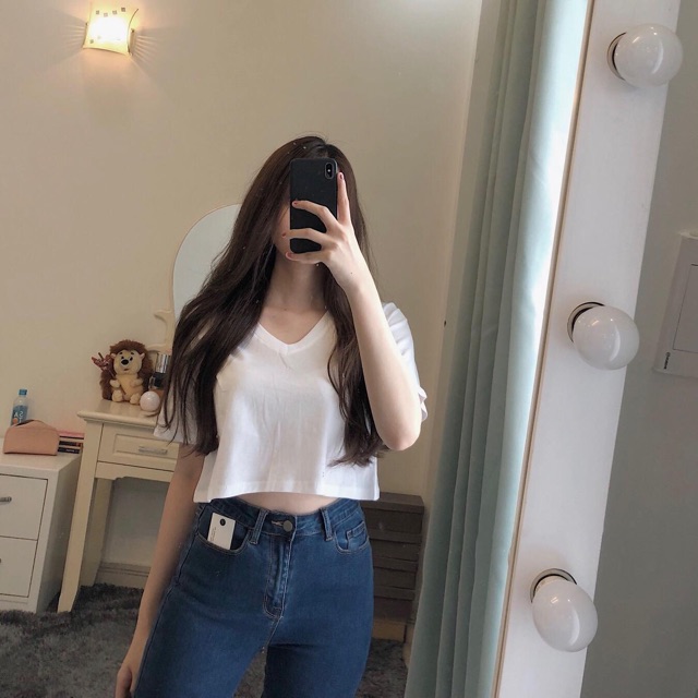 Áo crop cổ tim