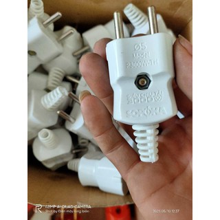 phích cắm siêu chịu tải 3000w sopoka  có lõi sứ chịu nhiệt