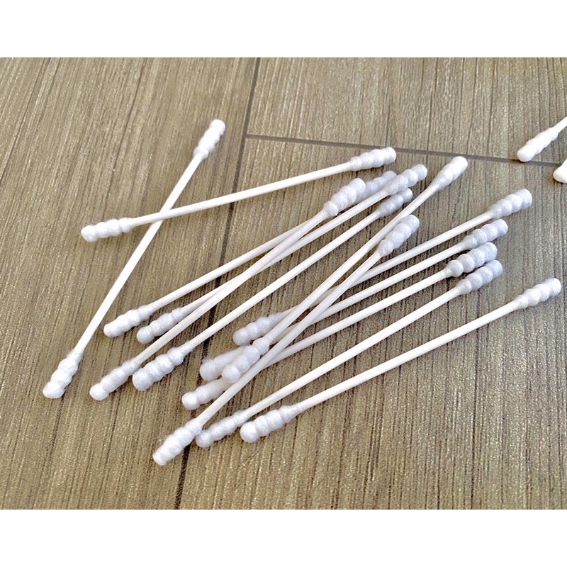 Tăm Bông Trẻ Em Đầu Xoắn Hộp 200 Que