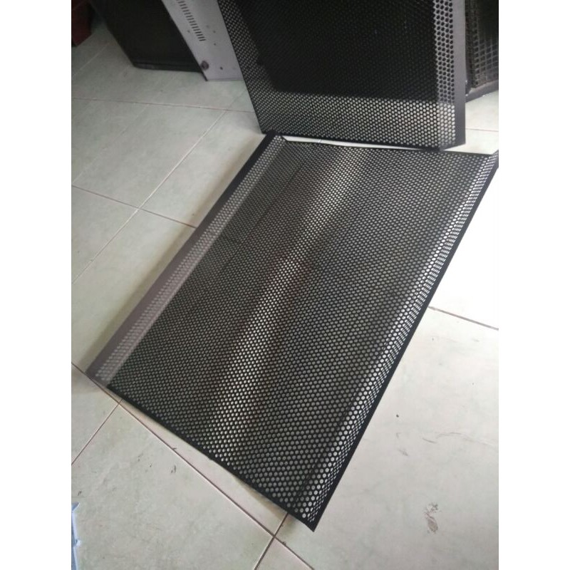 Lưới loa full 5 tấc / sub 5 tấc đứng ( 70*55 cm )