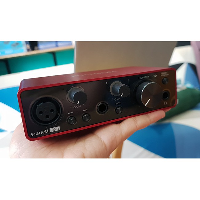 Soundcard Thu âm Focusrite SOLO Gen 3 ⚡ BẢO HÀNH 1 NĂM ⚡Sound Card Âm Thanh Thu Âm Phòng Thu Hát Livestream Karaoke