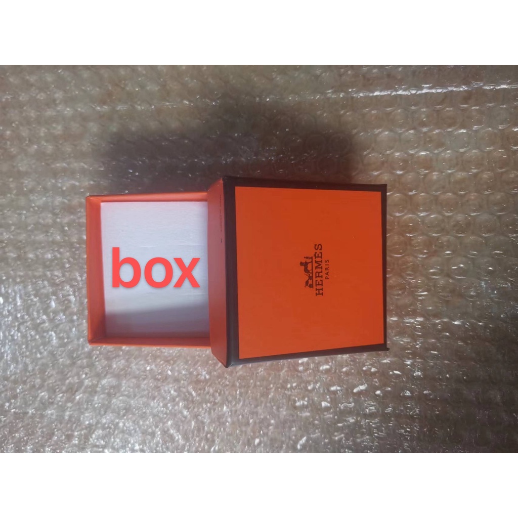 Vòng Tay Cặp Đôi Chiến Binh Màu Trắng Nhám In Chữ H Sang Trọng Thời Trang Mới Lạ