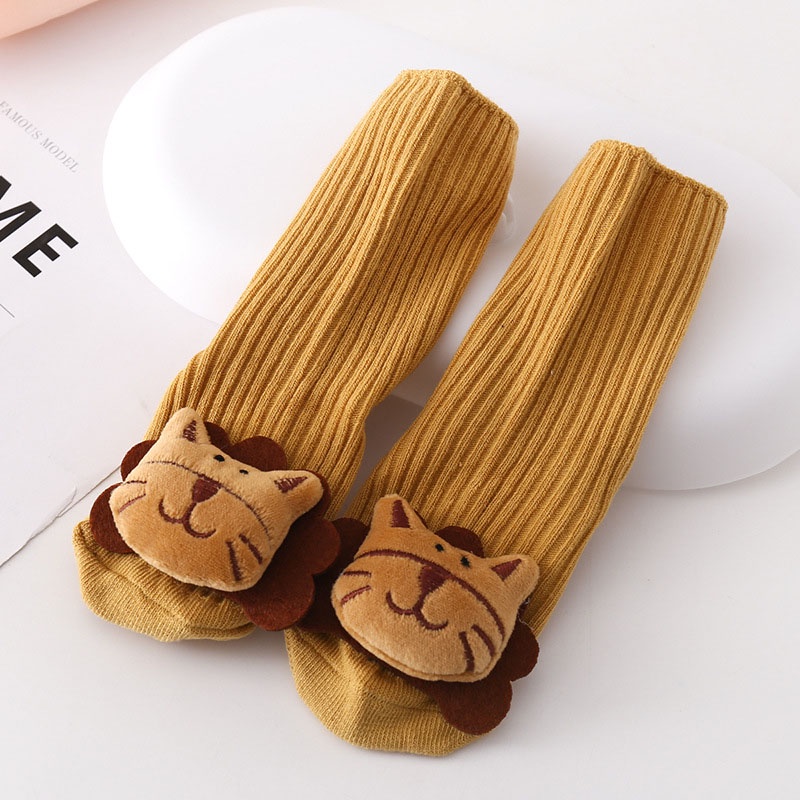 Tất cotton chống trượt thiết kế hình thú hoạt hình dễ thương cho bé