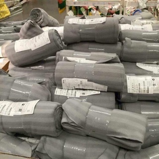 CHĂN IKEA KẺ