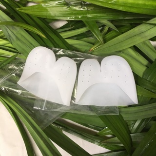 Set 4 miếng silicon trùm đầu mũi chân giúp êm chân