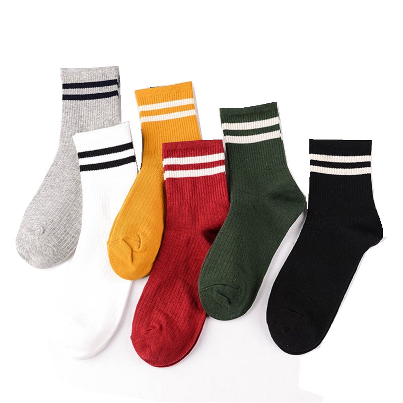 Đôi tất cotton chất lượng cao phối họa tiết sọc cá tính