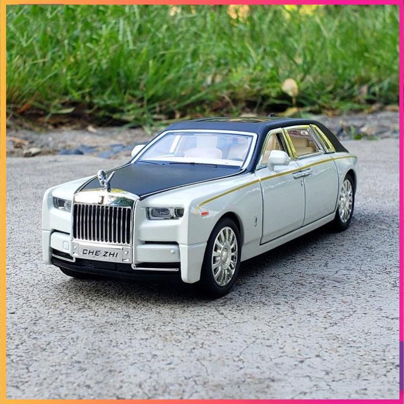 Mô hình xe Rolls Royce Phantom VIII 1:32 Chezhi