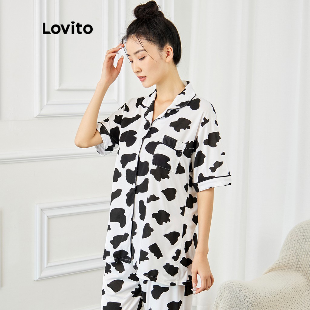 Đồ ngủ Lovito cài nút có túi in hình phong cách thường ngày L15X103 (xanh dương và trắng)