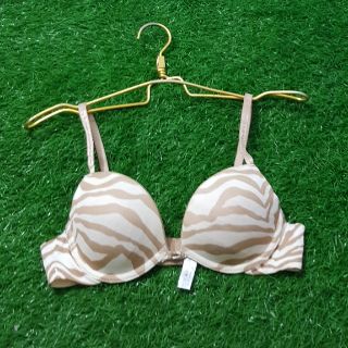 Áo ngực hiệu wonderbra