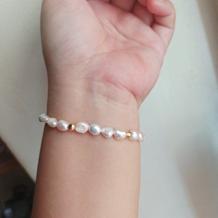 Vòng Tay Chuỗi Hạt Ngoc Trai Nước Ngọt Hạt Gạo 5x8mm