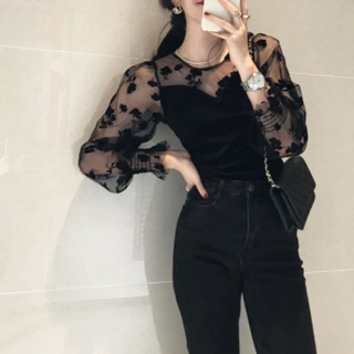 Áo nhung pha tay lưới hoa