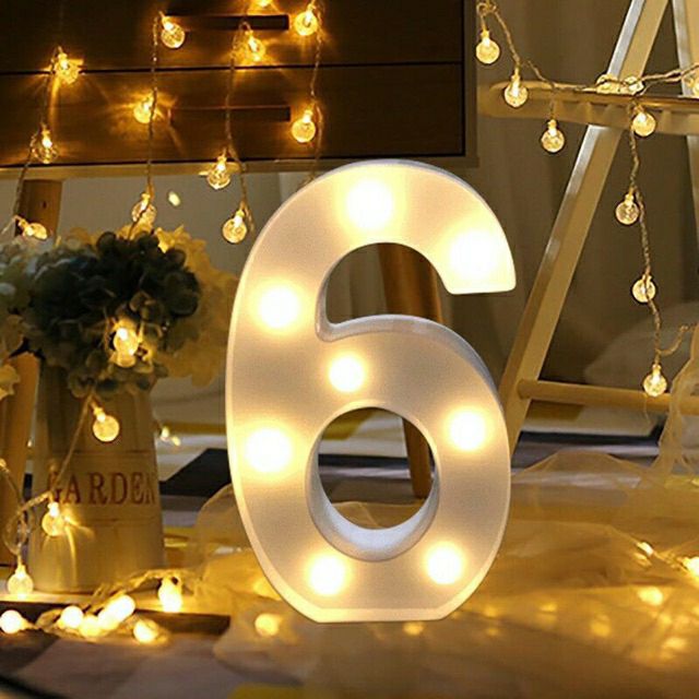 Đèn led số từ 0 - 9 trang trí sinh nhật.