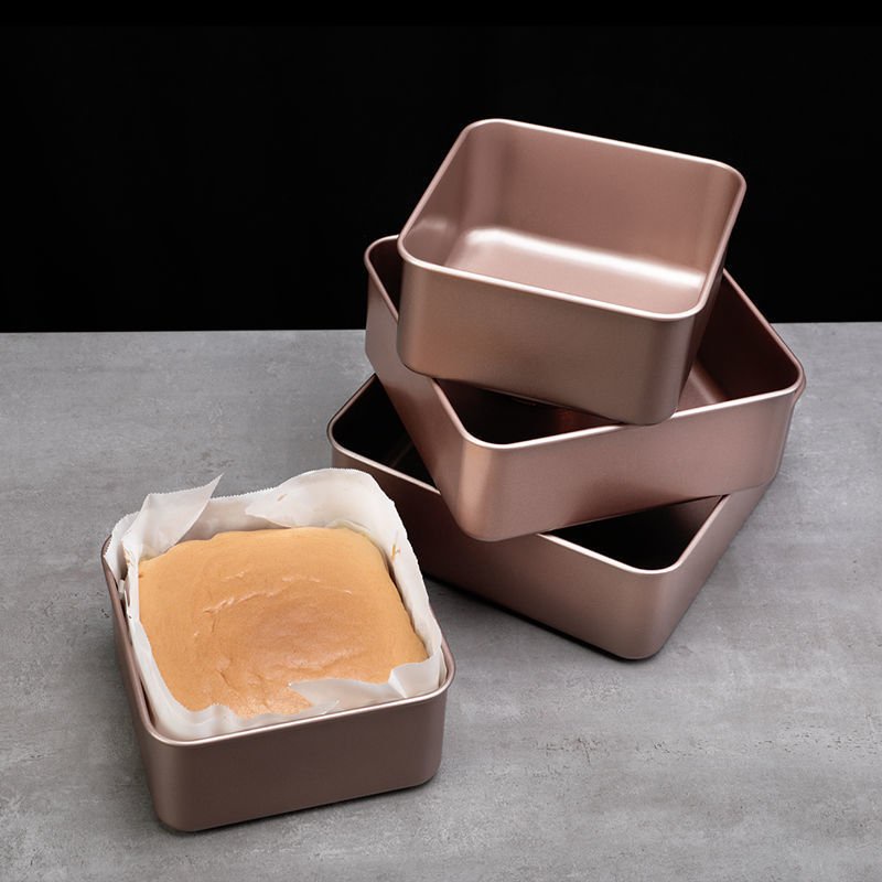 Khuôn làm bánh vuông sâu lòng làm bánh bông lan dày dặn, màu vàng kim đủ kích cỡ 6/7/8 inch