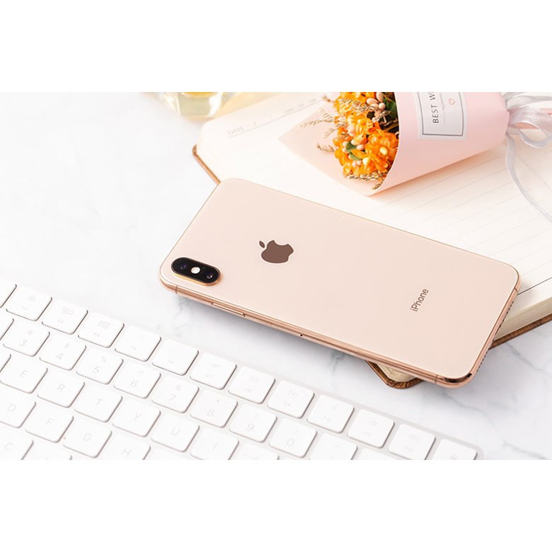 Điện thoại iPhone Xs Max siêu ưu tháng 5 cho 10 khách hàng may mắn đầu tiên