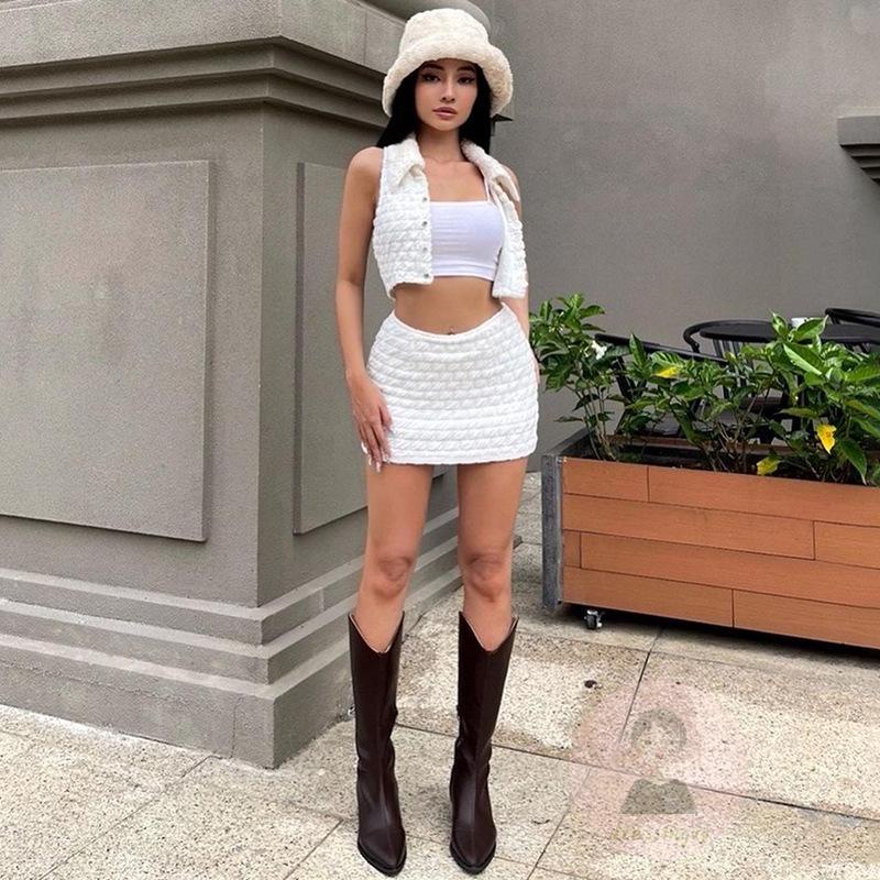 Bộ Áo Croptop Sát Nách + Chân Váy Lưng Cao Màu Trơn Thời Trang Cho Nữ