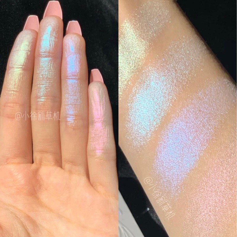 Bảng highlight Katvon D The Alchemist Holographic.