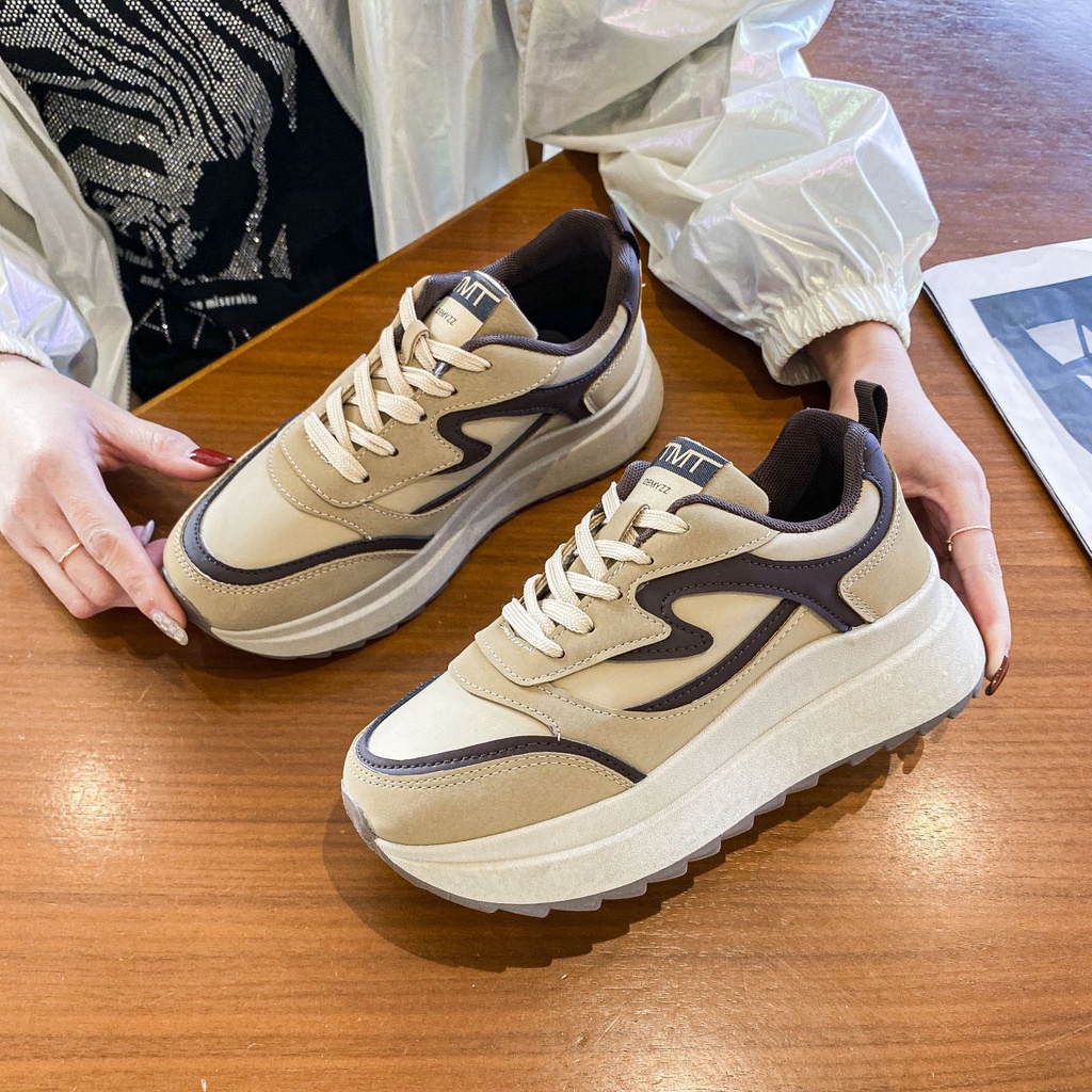 Giày thể thao nữ đẹp GIAYHIPP đế cao tia chớp 2 màu nâu đen năng động phong cách thời trang