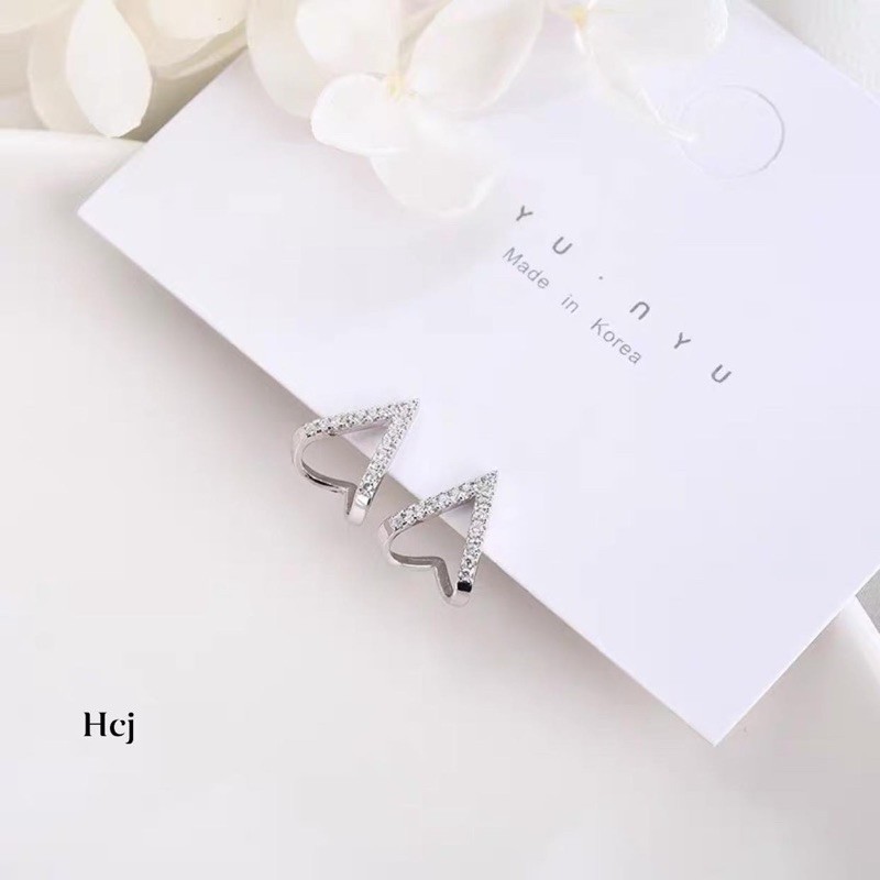 Bông tai nữ V đá nạm đá , kiểu đeo cá tính ( hàng bạc ta )- THJ SLIVER