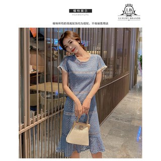 Đầm váy công sở xanh suông ren body hai lớp cổ tròn tay ngắn viền trắng đuôi cá dự tiệc sang trọng