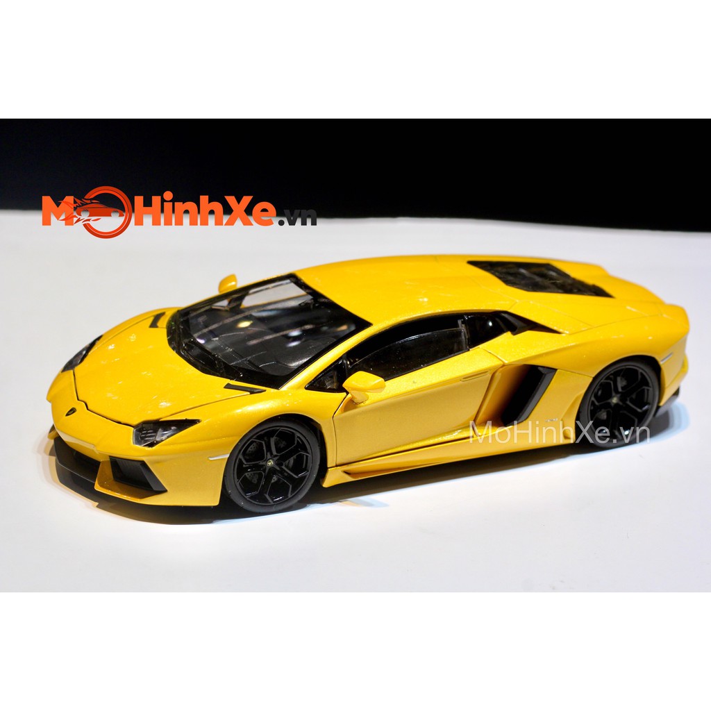 MÔ HÌNH XE LAMBORGHINI AVENTADOR LP700-4 1:24 WELLY-FX