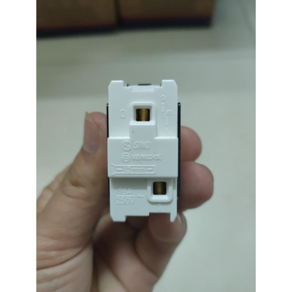 Công tắc 1 chiều 16A Sino SCS/S dùng chung cho Sê ri S-Concept , S18C , S18CS