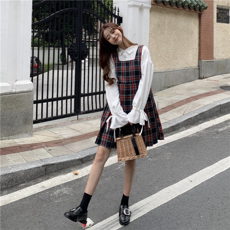 Váy yếm caro babydoll bánh bèo tiểu thư siêu xinh - Đầm caro dáng xòe nữ tính | BigBuy360 - bigbuy360.vn