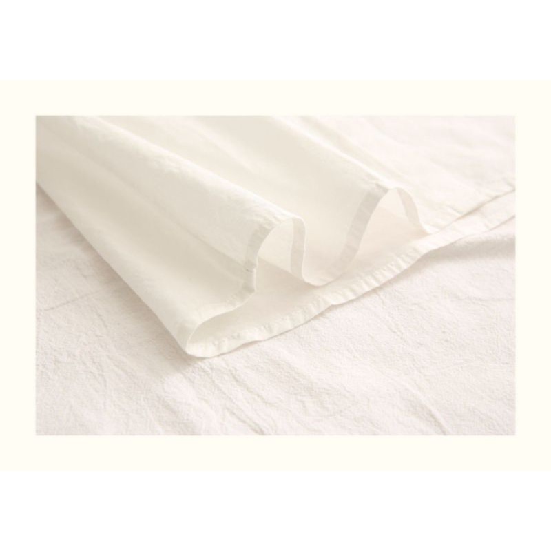 Áo sơ mi trắng họa tiết hoa thêu chất Kate_A9053