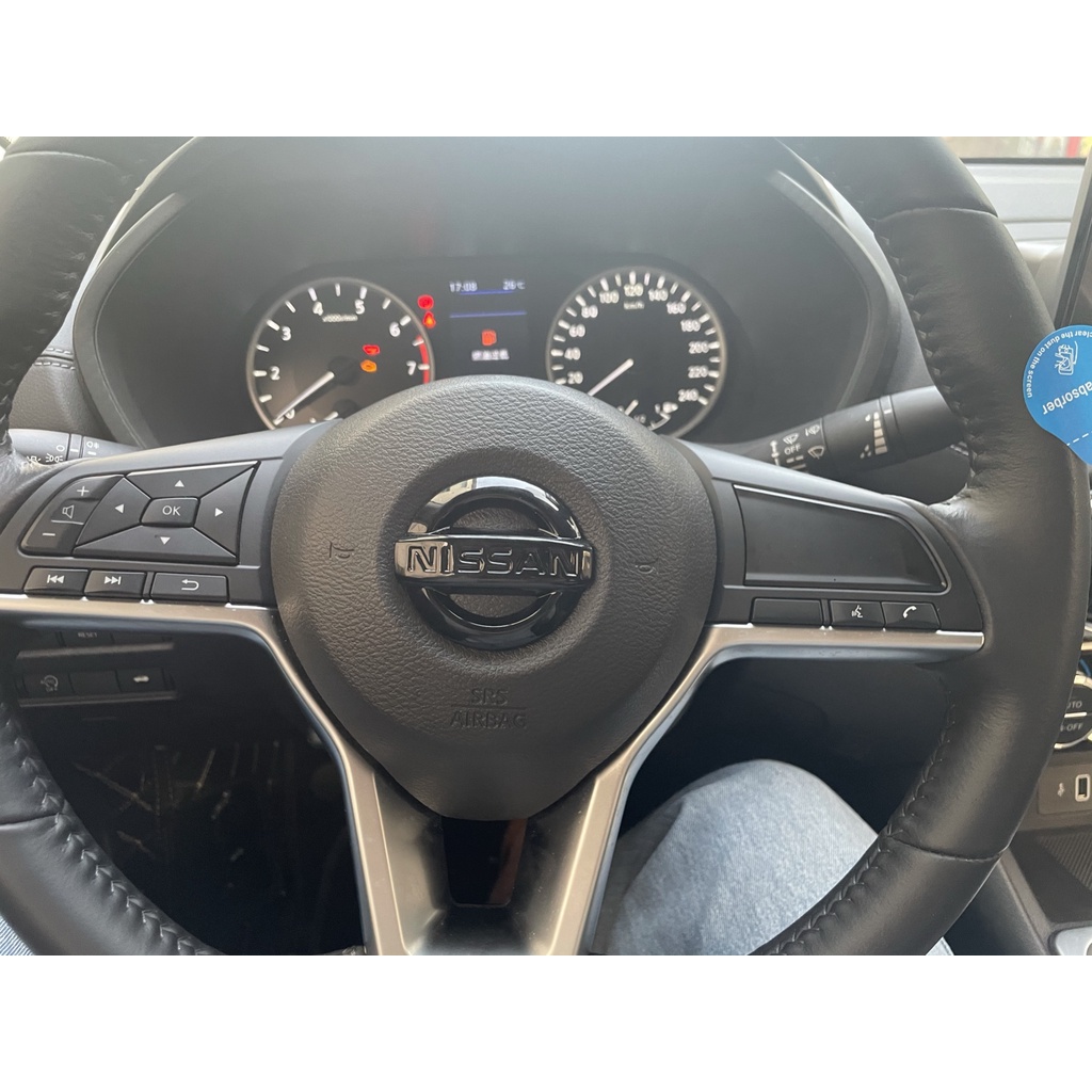 Miếng Dán logo Trang Trí Xe Hơi nissan Altis 2011-2019