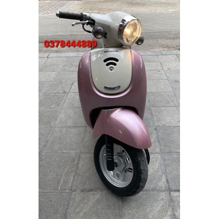 xe máy 50cc giorno màu mận chín