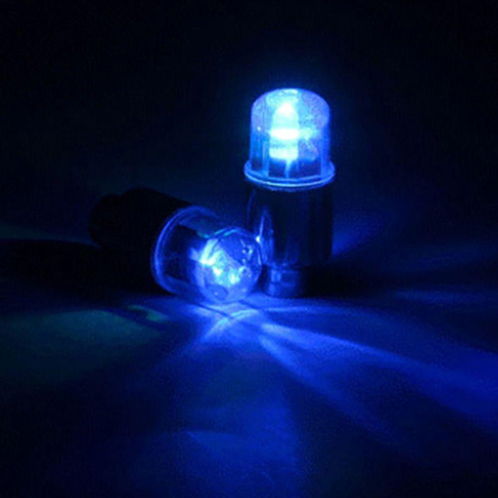 Set 2 Đèn LED Gắn Bánh Xe Trang Trí