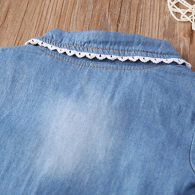 Áo đầm tay ngắn in hoa denim phối cột nơ cho bé gái