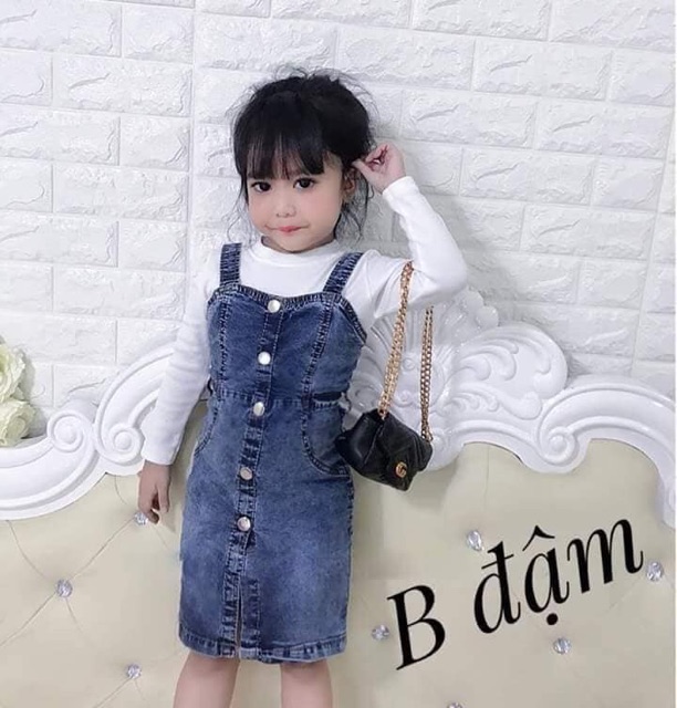 Yếm jean mềm bé gái