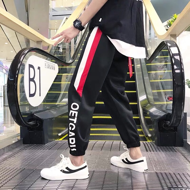Quần jogger nỉ unisex Đen Chữ Dưới nam nữ phong cách ulzzang Wind | BigBuy360 - bigbuy360.vn