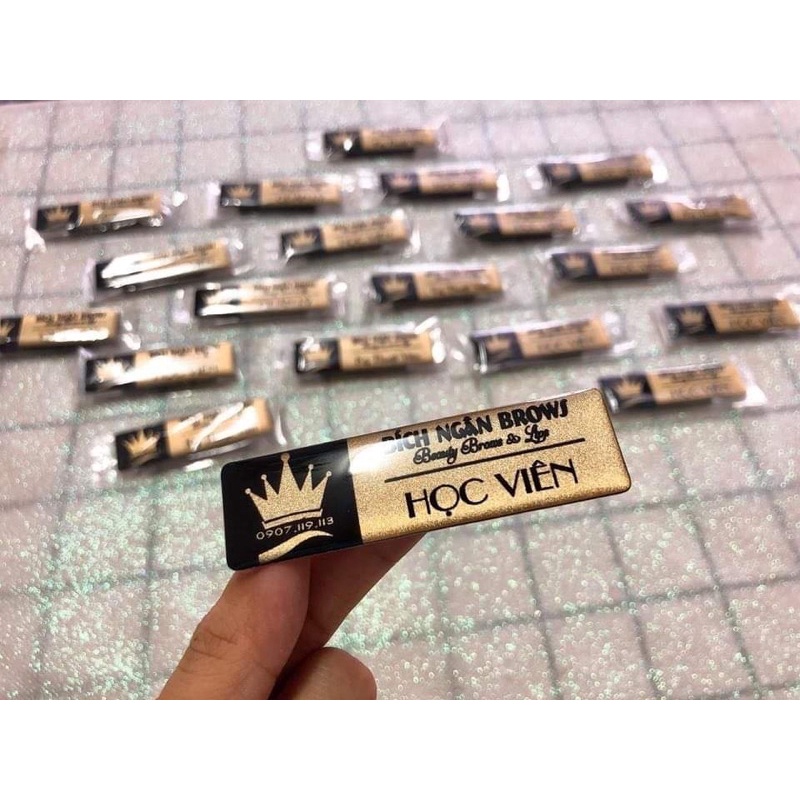 Bảng tên nhân viên loại cao cấp in logo thay thế được tên