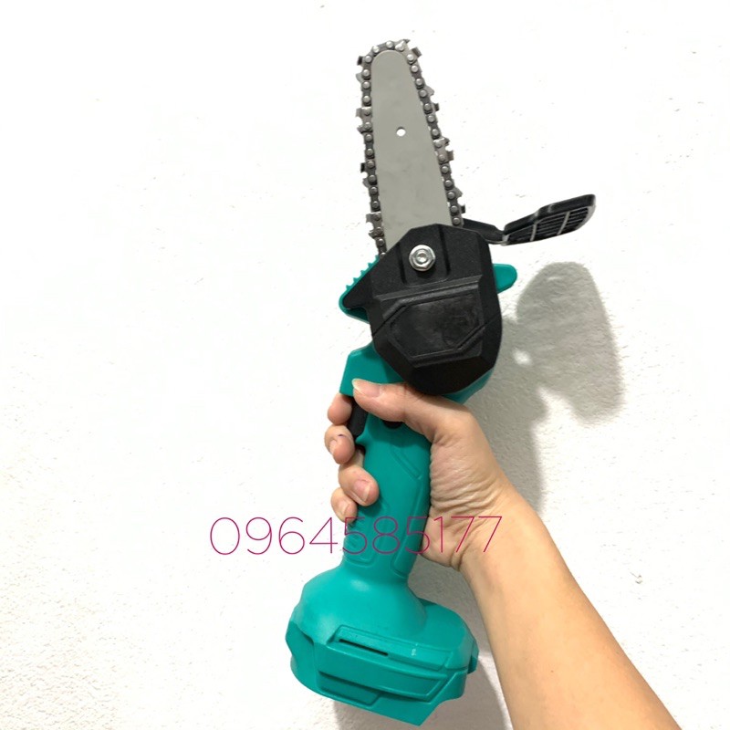 Thân máy cưa xích chạy pin lam dài 10cm cắt cành cây