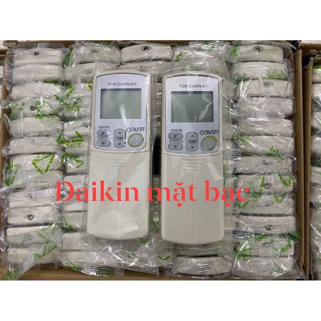 Khiển điều hoà DAIKIN 2 chiều in loại mặt bạc