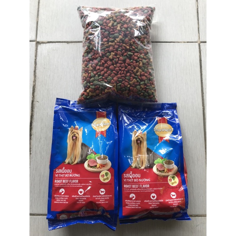 Thức ăn cho chó và mèo SmartHeat gói 800g