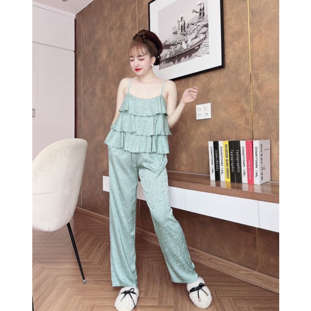 Bộ lụa dây tầng, phối quần dài màu trơn xinh