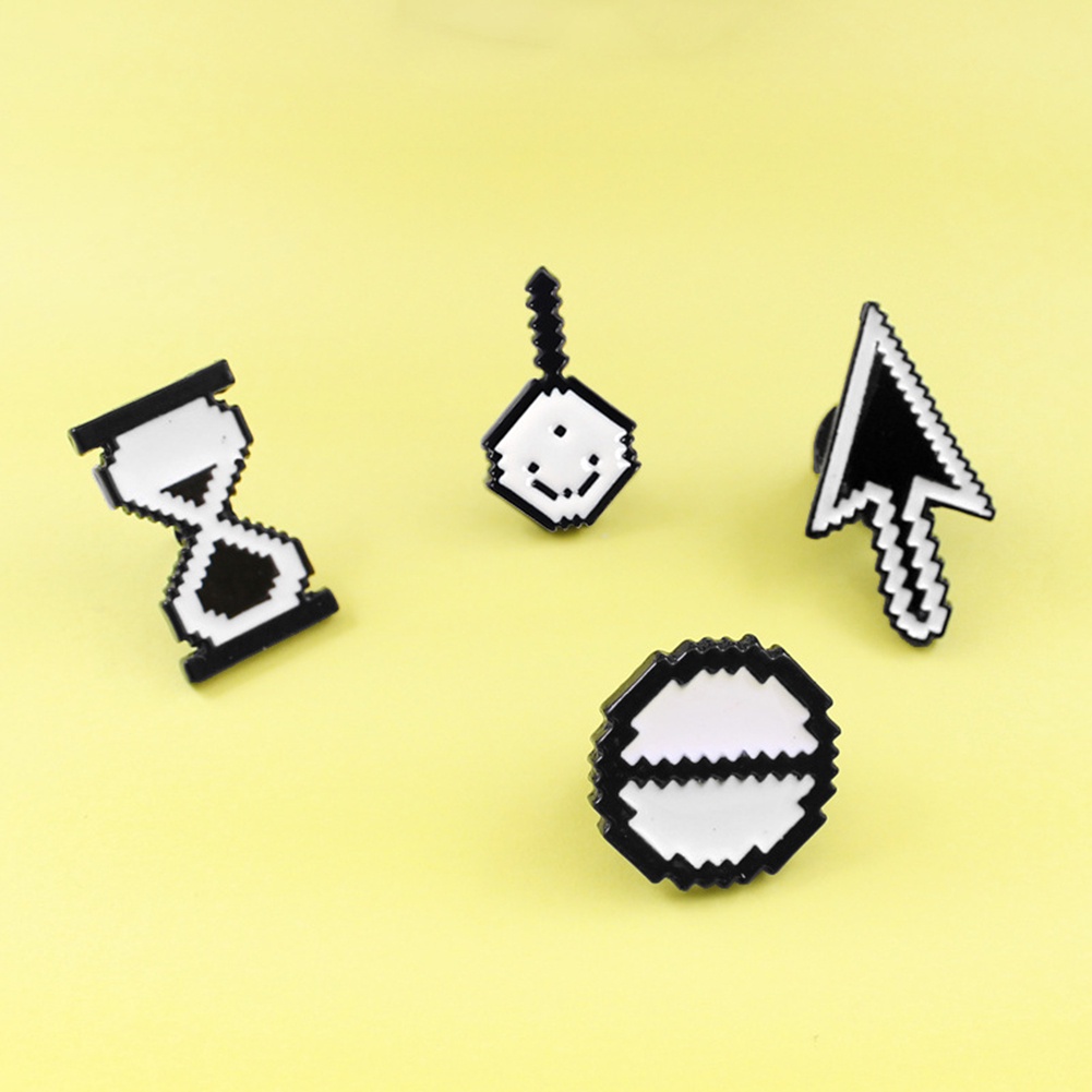 Ghim cài áo kim loại hình cung tên độc đáo