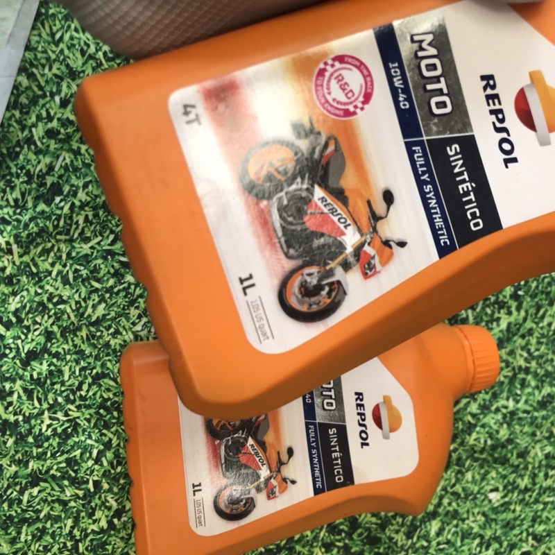 Nhớt Repsol Racing 10w40 - Nhớt 100% tổng hợp cho xe số CAO CẤP