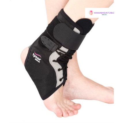 Đai nẹp cố định cổ chân có dây buộc Tynor D02