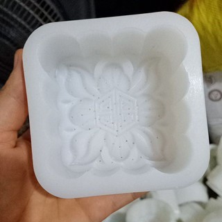 khuôn cốc vuông 2D 150g