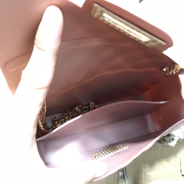 [Mã FAMAYWA2 giảm 10k đơn từ 50k] Túi đeo chéo silicon nhựa hàng QC cầm nặng tay | BigBuy360 - bigbuy360.vn