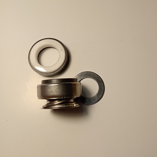 Phớt máy bơm nước dạng lùn (phớt lùn)