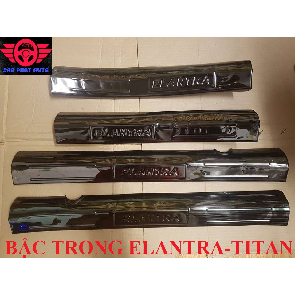 Bộ nẹp bước chân Trong Titan Elantra Dùng chung các form xe 2016-2020