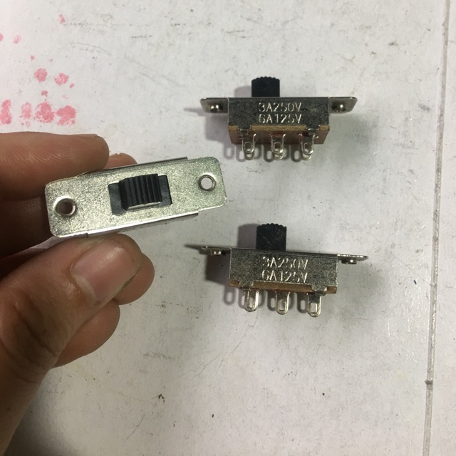 10 công tắc gạt 6 chân