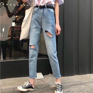 Quần jeans rách