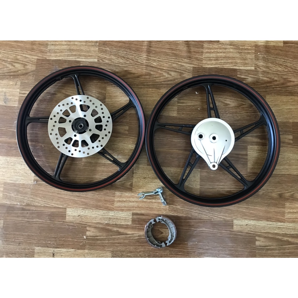 Mâm Yamaha đĩa Sirius Trung Quốc má đùm sau nhỏ gắn zin theo xe không chế cháo