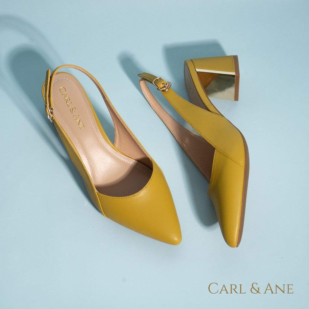 Carl & Ane - Giày Slingback Mũi Nhọn Gót Vuông Cao 7cm màu vàng - CL001